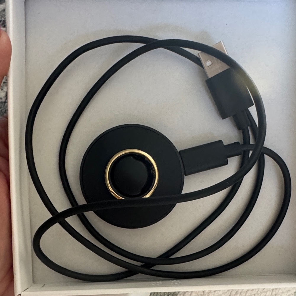 OURA ring - Gen 3 Gold size 8